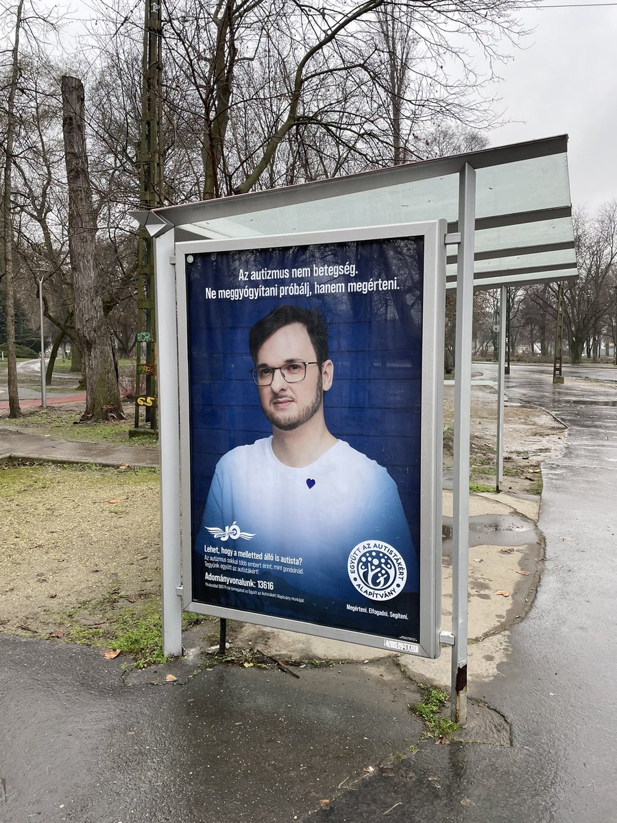 Hack es Langos (@hackeslangos) on Twitter photo Szerintem baromi menő hogy <a href="/thevrjani/">Komzsik János | TheVR Jani</a> már ilyen jótékony plakátok reklámarca! :) Szerintem baromi menő hogy <a href="/thevrjani/">Komzsik János | TheVR Jani</a> már ilyen jótékony plakátok reklámarca! :)