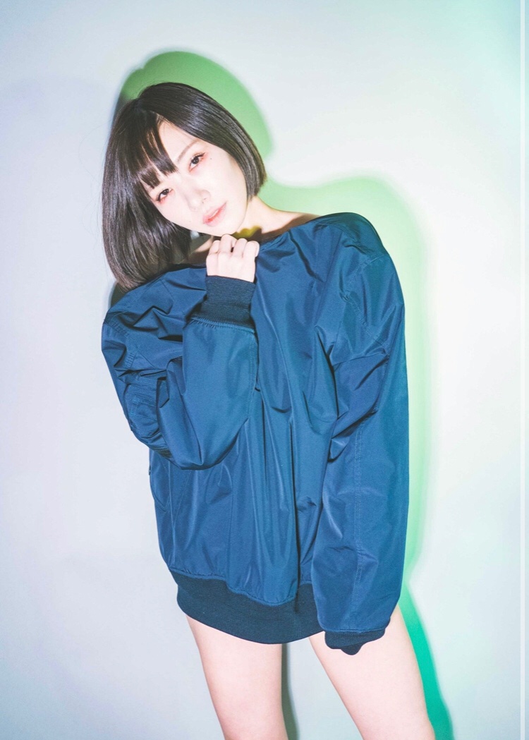 MOAB 3/3: now entering the danger zoneOne account Ron follows stands out. Its owner is a fetish model who looks SUPER young and posts weird pics with cryptic captions (examples below), but it's the retweets that are REALLY interesting (examples in next tweet).