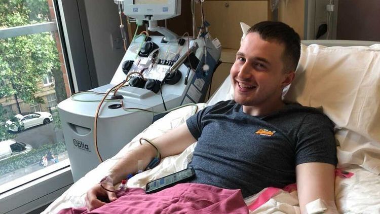 DKMS_uk's tweet photo. โIt may seem scary and nerve-wracking at first but I promise you itโll be one of the best things youโll ever doโ
Ethan, 23, donated his blood stem cells to a complete stranger two years ago.
Soon he might get the chance to meet the person whose life he saved ๐ฅฐ
#LifesaverInYou https://t.co/YUW9T5lGpx