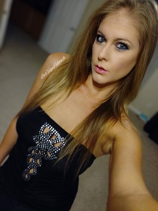 What Do You Dare To Do To Me This Late Night? 💋Wifey💋 https://t.co/6kRcOzsoqJ<a href="/tag/fitness"class="tags"><span>#fitness</span></a><a href="/tag/workout"class="tags"><span>#workout</span></a><a href="/tag/happy"class="tags"><span>#happy</span></a><a href="/tag/wifey"class="tags"><span>#wifey</span></a><a href="/tag/titties"class="tags"><span>#titties</span></a><a href="/tag/nasty"class="tags"><span>#nasty</span></a>
