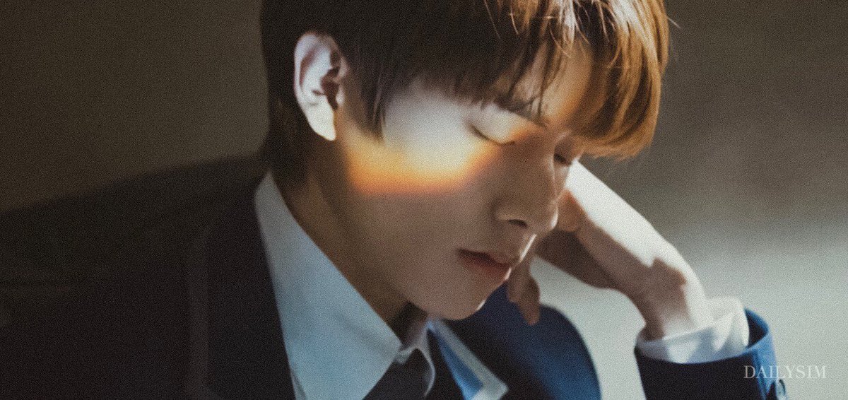 _DAILYSIM's tweet photo. he is a beautiful sight 

#제이크 #엔하이픈 @ENHYPEN_members https://t.co/3EABCzMKGm