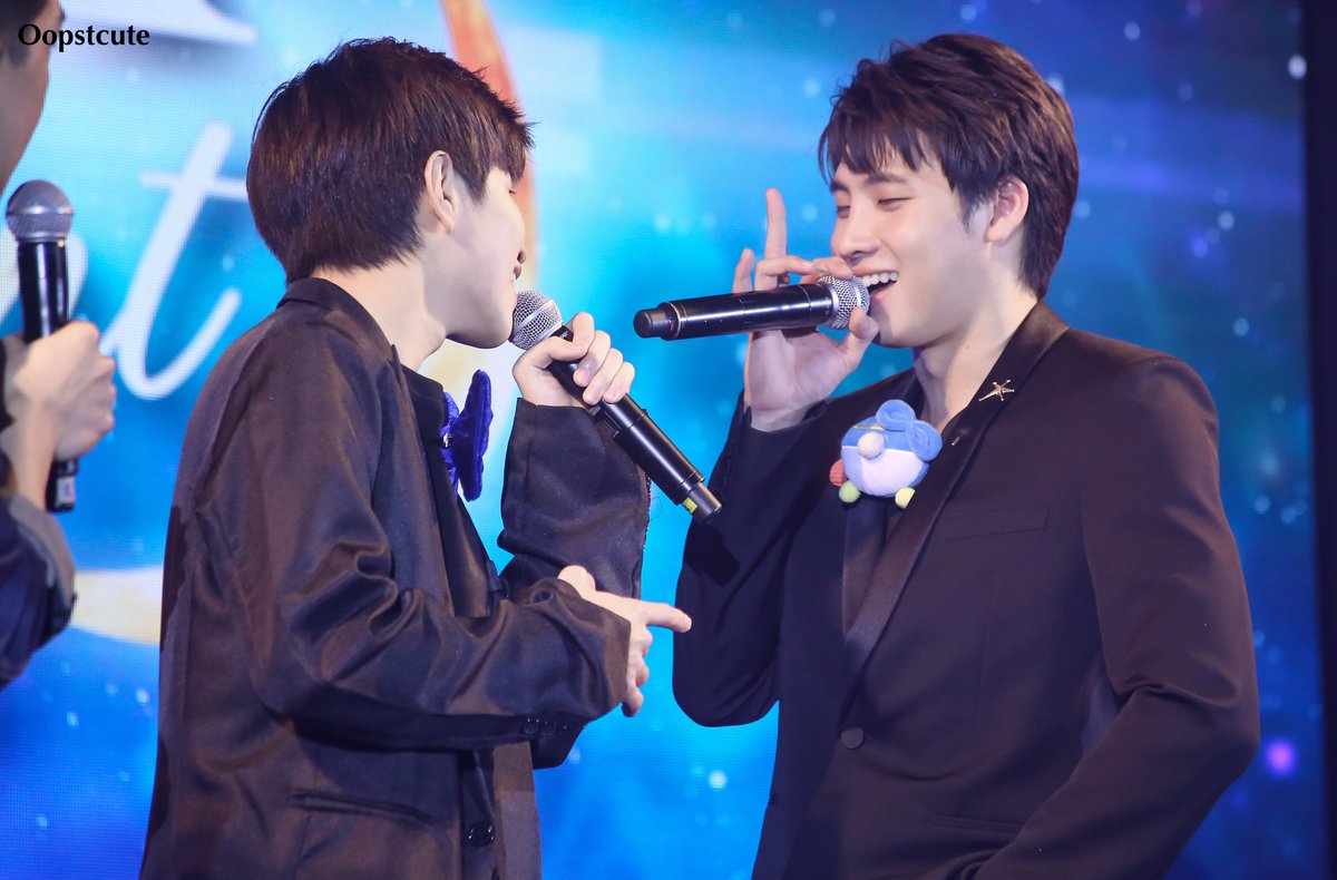DZRDBYGGG's tweet photo. Always crazy for 2wish
#คลั่งรัก2wishข้ามปี https://t.co/Pvr3Tnz91g