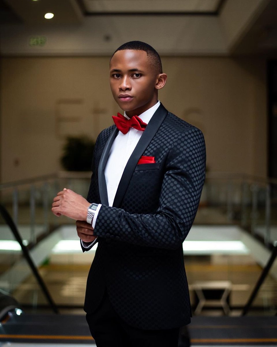 CSquaredSA's tweet photo. Attending a wedding? Elevate your look with our men’s timeless wedding tux and suits. Shop in-stores nationwide. #DressYourSoul #CSquaredSA #SummerPicks #menssuits #tuxedo https://t.co/KZLEdC0W0l