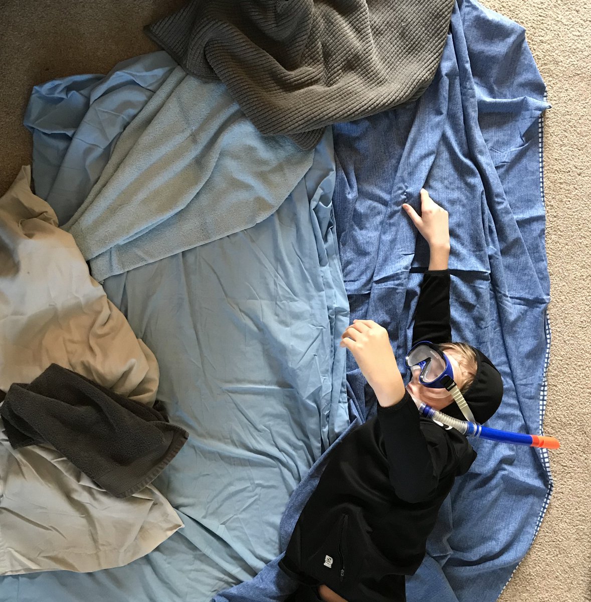 linsladeschool's tweet photo. Here's a selection of photos sent in by our KS3 students following their Form well-being activity: interpreting Art through mediums found in the home! Inspired by @Expedia #letstakeatrip @LBOnews @LoveLeightonB @ChilternLT @CLT_CNaV https://t.co/0nwZYztb1S