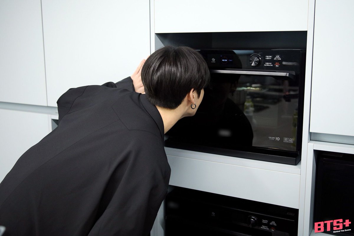 kookpiics's tweet photo. 🖤✨
#JUNGKOOK #정국 @BTS_twt https://t.co/tRJ7Qs0s14