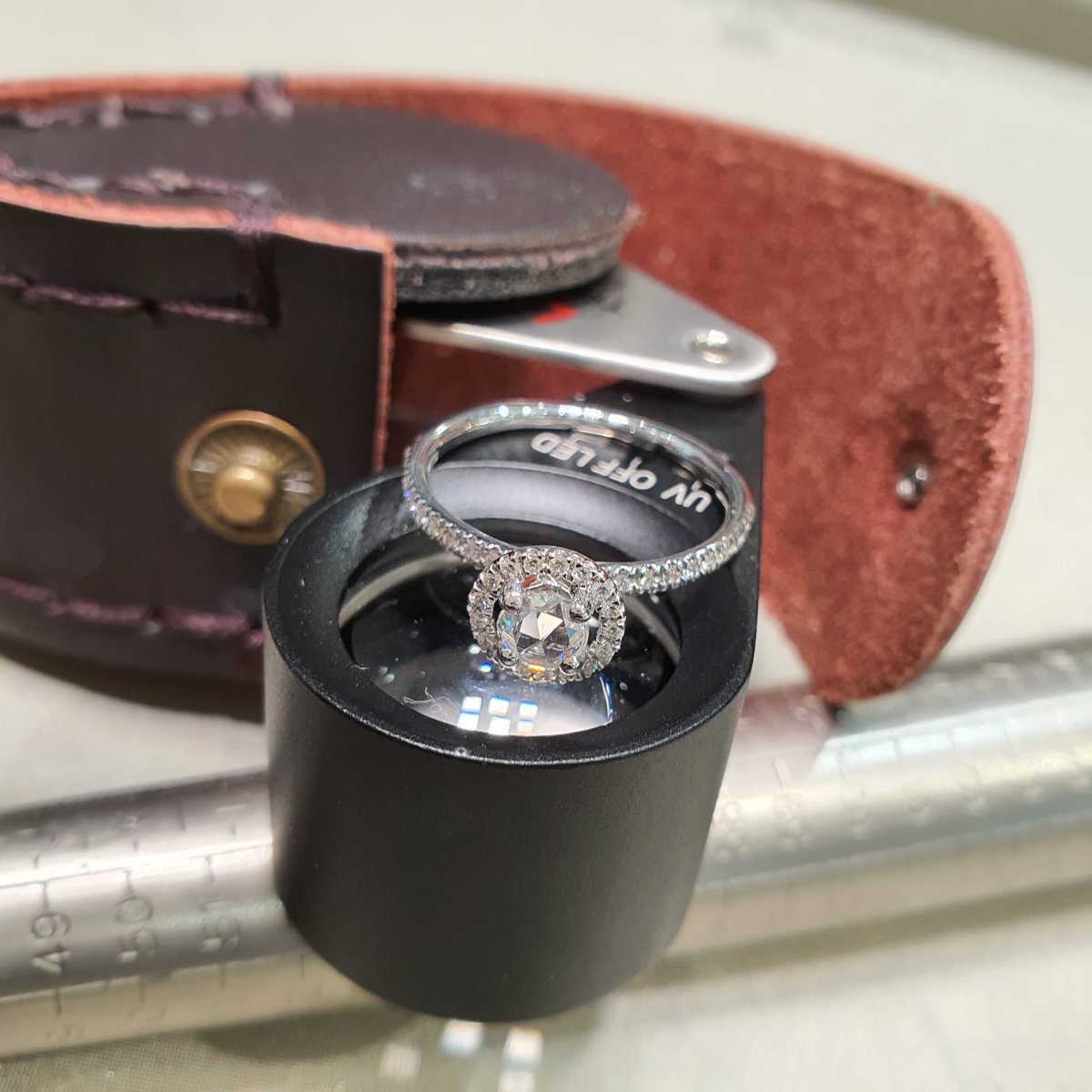 We are open when we are closed... 

A rose speaks of love silently in a language known only to the heart ♥️ 🌹

To view this piece or any of our extensive diamond collection visit georgemossjewellers.com

#GeorgeMossbyAppointment #timetoseegeorge #rosecut #diamonds #romance