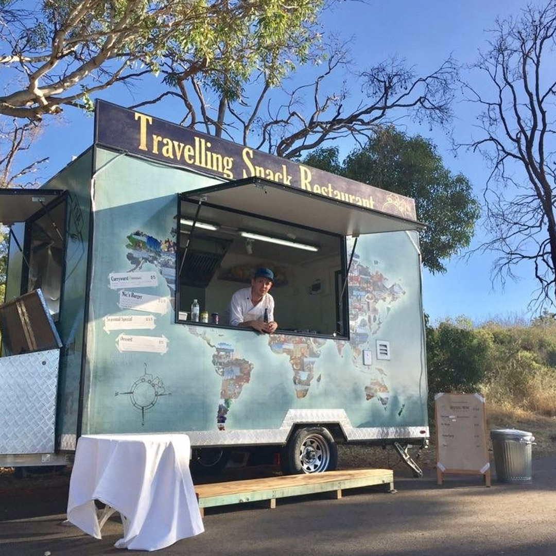 perthobs's tweet photo. #Perth #WA Coming up for one of our night tours? Have dinner at the Travelling Snack Restaurant (https://t.co/k6edh7SXMl) at Lion's Lookout on Welshpool East Rd, the food is fantastic
#eatlocal #perthfoodies #experienceperthhills #perthhills #perthnews #perthlife #perthtodo https://t.co/Ob3VzCeeet