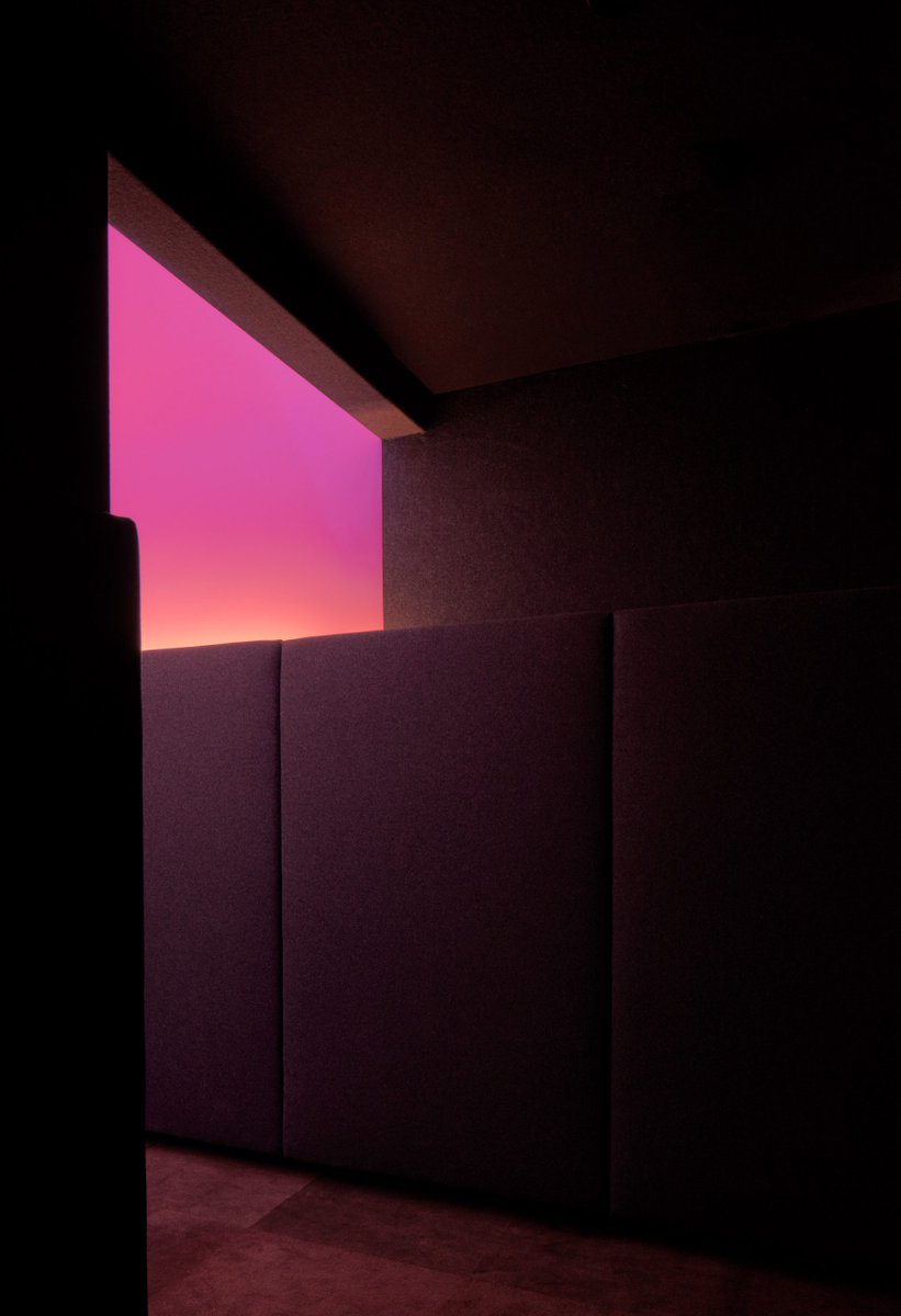 Fuschia, violet and indigo lighting envelops users of these meditation chambers that multidisciplinary studio Office Of Things has designed specifically for workspaces. Read more via <a href="/dezeen/">Dezeen</a> ow.ly/bfkH50CZcEM