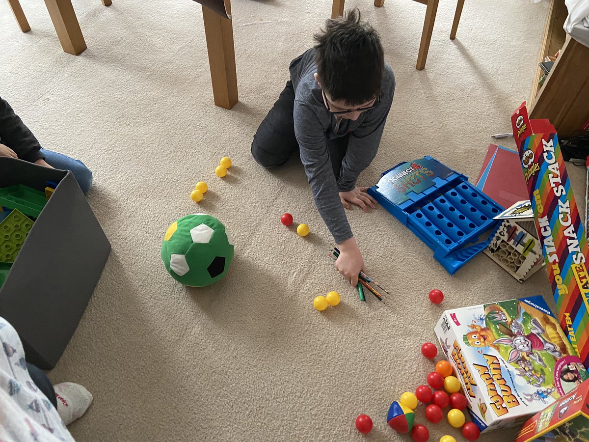 AppleAnna9's tweet photo. IPH using all sorts of things for his ones,tens and hundreds in maths. @CoxhoePrimary https://t.co/ZItOQBqNXl