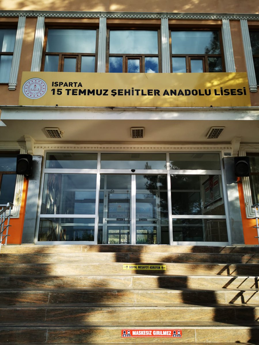 temmuz_al's tweet photo. Okulumuz https://t.co/RlDvogJPV1
