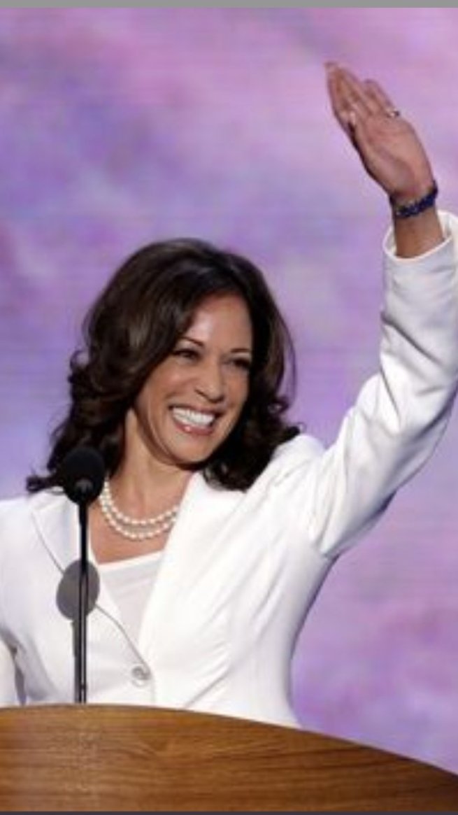 VABVOX's tweet photo. On January 20 Kamala Harris is going to be the most powerful woman in US political history and she is going to have the tie-breaking vote in the Senate. 

My heart is so full. https://t.co/2zTLNHjpWg