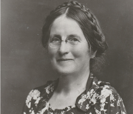 On Nollaig na mBan, we look back at some of the 'Pioneers of Parliamentary Politics' leading the way for the Women of Ireland - learn more here  #seeforyourself  #NollaignamBan  #WomenInPolitics  #Vótáil100 https://www.oireachtas.ie/en/visit-and-learn/centenaries/votail-100/pioneers-in-parliamentary-politics/