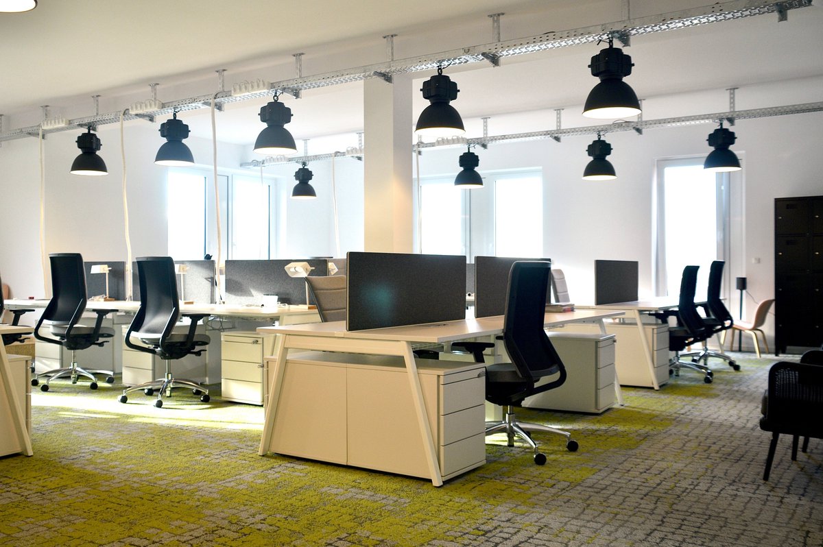 ROOMHERO_DE's tweet image. Der Kinzig Valley Coworking Space in Gelnhausen zeigt, dass eine moderne, auf die Büronutzer abgestimmte Umgebung Motivation weckt.
Für das tolle Feedback möchten wir Bernd Weidmann einen "Herzlichen Dank" senden!

#roomhero #coworkingspace #kinzigvalley