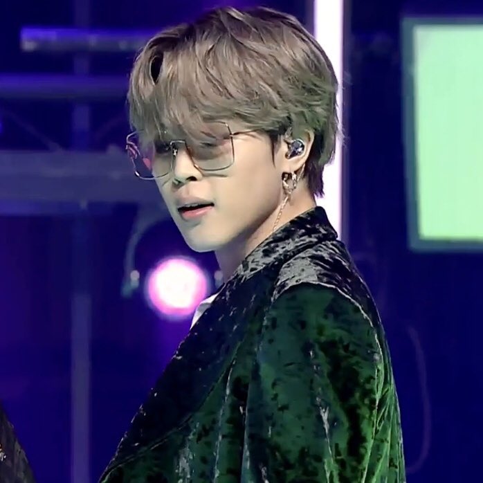 dynamite jimin (2)