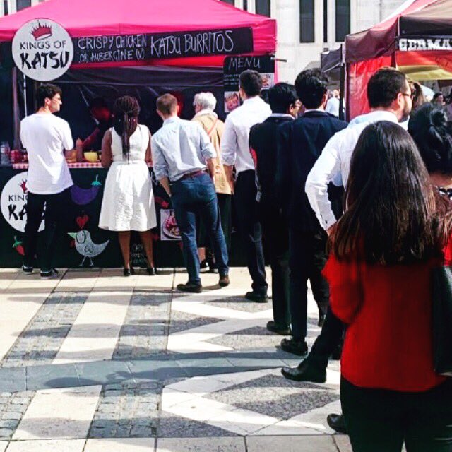 Meh, another lockdown, but light at the end of the tunnel this time. Looking forward to the good ole days, queues as far as the eye can see, sunshine and smiles all around! #london #londonstreetfood