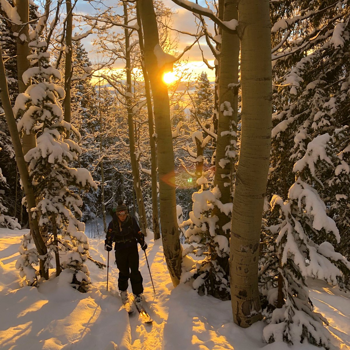 FirstAscentCB's tweet image. Anyone else love a good Dawn Patrol session? Starting our year off right with great coffee and even better company on the skin track. 🌄 #dawnpatrol #crestedbutte #coffee #specialitycoffee