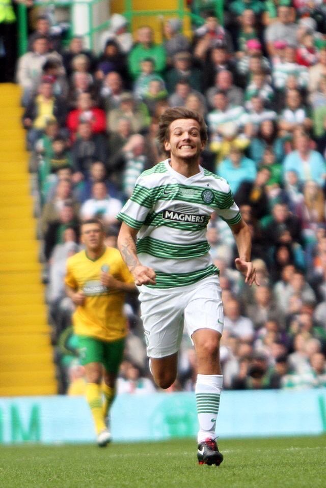 — football player louis tomlinson; a thread