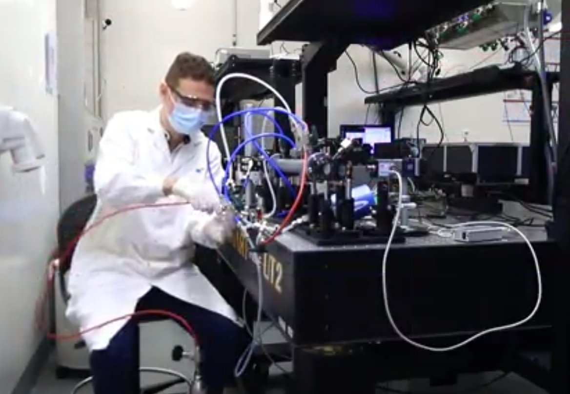 HamamatsuPhoton's tweet photo. A #laserbased sensor developed by KAUST researchers could improve monitoring of #benzene emissions and limit exposure to this pollutant. https://t.co/yIzwagvpfP @KAUST_News https://t.co/jQ80p9ftbs