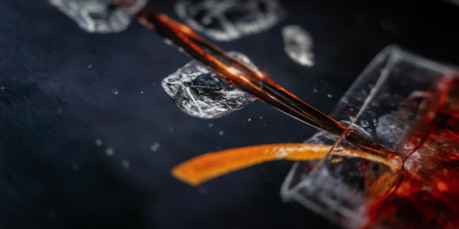 Negroni anyone? This gallery quality metal print is about to launch on The Humble Garnish Shop! Sign up for a launch day discount. humb.ga/negroni-preord… #negroni #mixology #cocktails #gin #cocktailporn