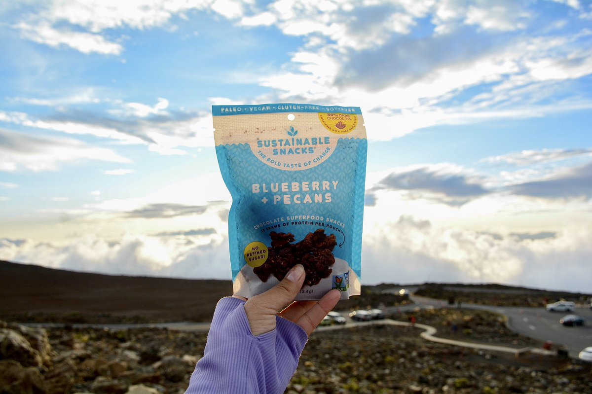 The New Year is the perfect time for a fresh start! Whether it’s starting a 10 minute a day meditation practice, adding more veggies to our plates, these small lifestyle adjustments amount to significant change that can be sustained over time. #FreshStart #NewYear2021