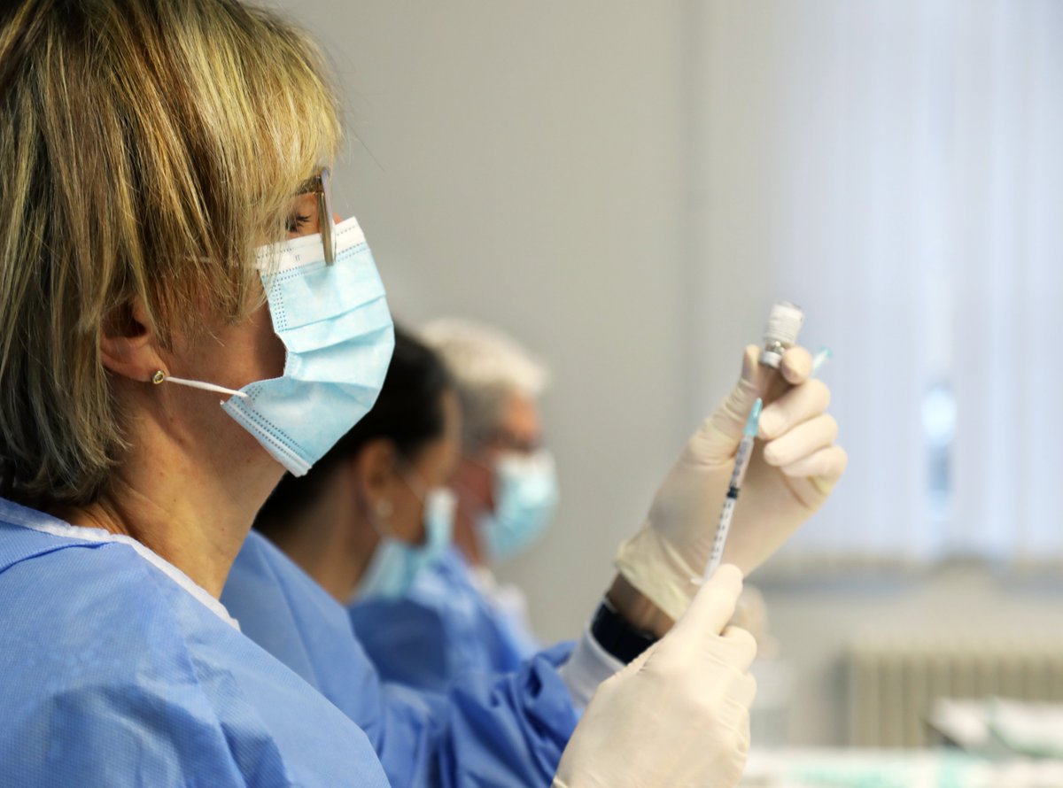 Für die stationären Impfzentren werden weitere Ärzte und Fachpersonal gesucht. Unterstützen Sie den Kanton Thurgau bei der Impfkampagne und bewerben Sie sich jetzt: careanesth.com/impfen/tg #CoronaInfoCH