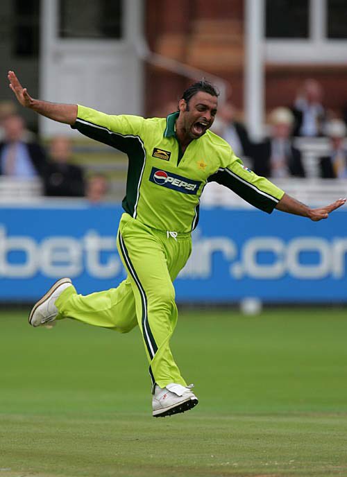 The next few years were filled with, Controversy, Injuries, and Sparks of the Amazing talent that the Rawalpindi express possessed, such as taking 17 wickets in a series against England, and bowling the second 100 MPH delivery.He took his 200th ODI wicket in the year 2006.