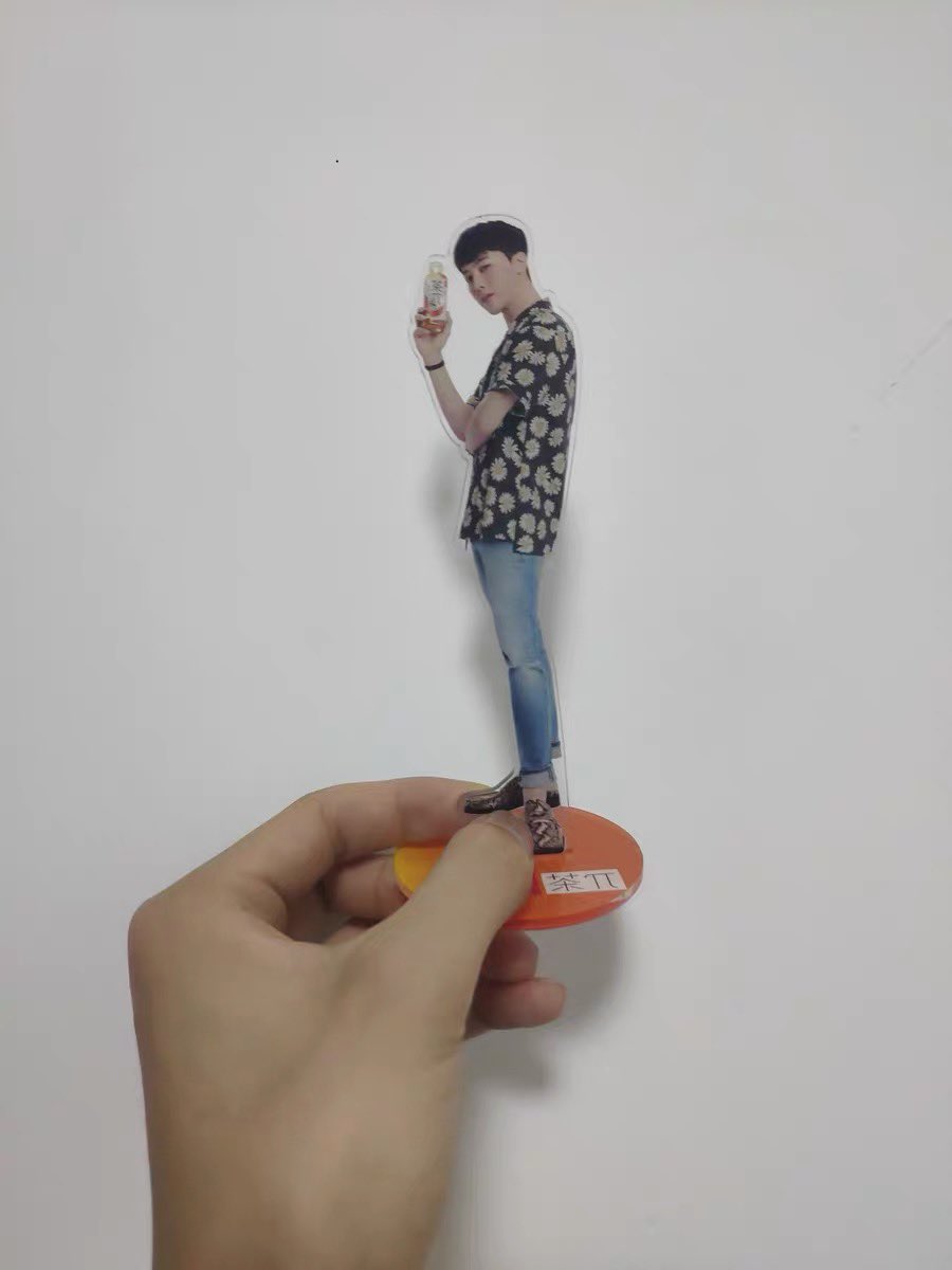 meekhong_'s tweet photo. แสตนดี้ชาจียง
230฿
พรีออเดอร์
ไม่รวมจัดส่งจ้า
#Gdragon #bigbang #ตลาดนัดbigbang #ตลาดนัดบิ๊กแบง #บิ๊กแบง #GDTea #ชาจียง https://t.co/Ke9syKjgxR