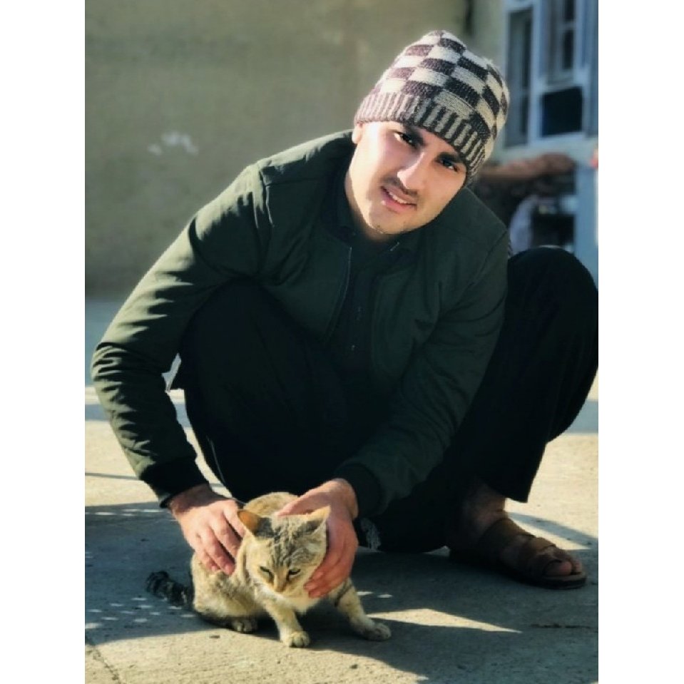 UllahYounsi's tweet photo. حوصله وکړئ تکلیفونه او ستونزې ومنئ شاید یو قدم مو تر بریا رسیدو پاتې وي!
مهرباني.....🥰
My Honey #Catoooo https://t.co/lkgmNaZlCi