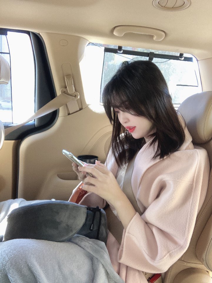 [#하린]
안녕하세요 폴더폰입니다📂
.
.
.
#Harin #kpop #idol #러스티 #lusty #스케줄 #리더 #걸그룹 #자이언트베이비 #예령 #윤지방이 #윤지
