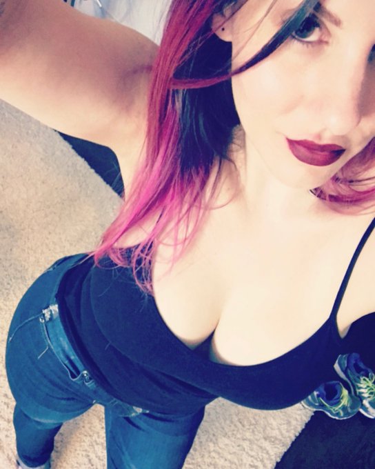 Happy Hump your hand Day.  https://t.co/pFke8NR1sn https://t.co/GMTFXMYHTY<a href="/tag/footfetish"class="tags"><span>#footfetish</span></a><a href="/tag/footworship"class="tags"><span>#footworship</span></a><a href="/tag/footdomination"class="tags"><span>#footdomination</span></a>