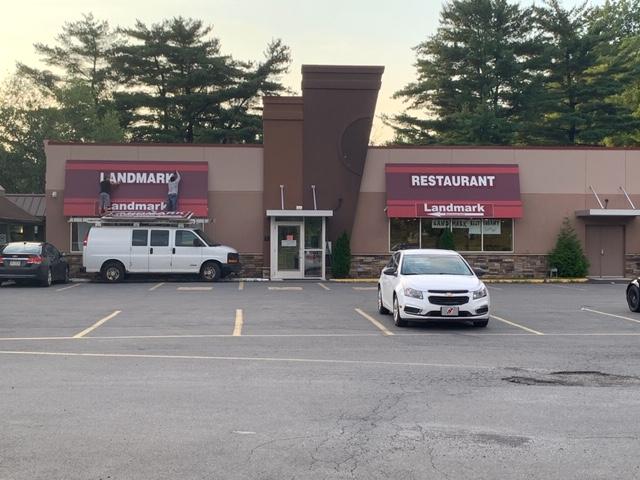 TheLandmarkRest tweet picture