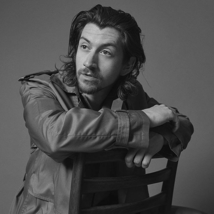 A massive and huge happy birthday to my favourite musician. 
Have an amazing 35th anniversary, Alex Turner.