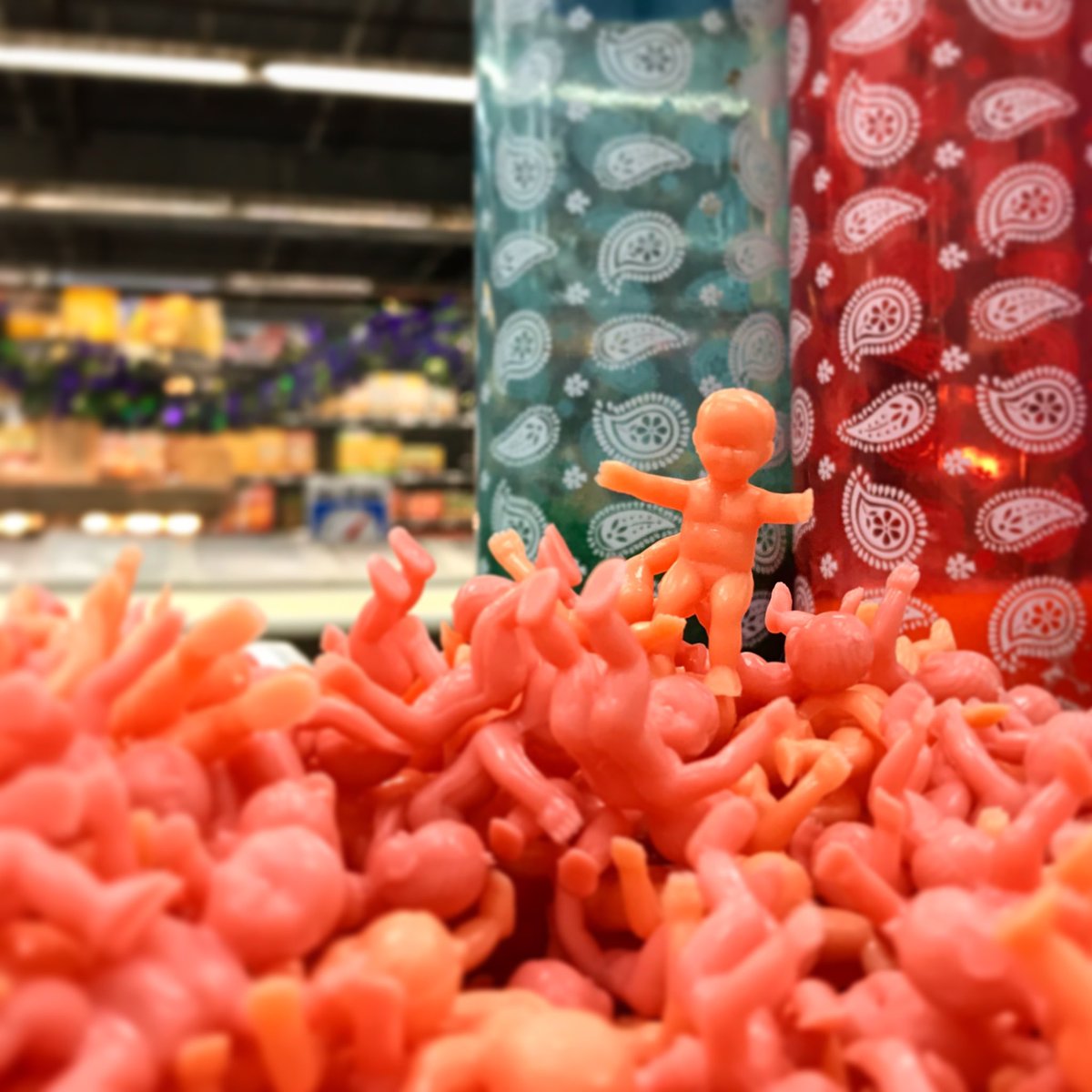 "RISE my plastic brethren, for the day of Kings is here. GO FORTH. Let the good times roll!" 👶👑⚜️