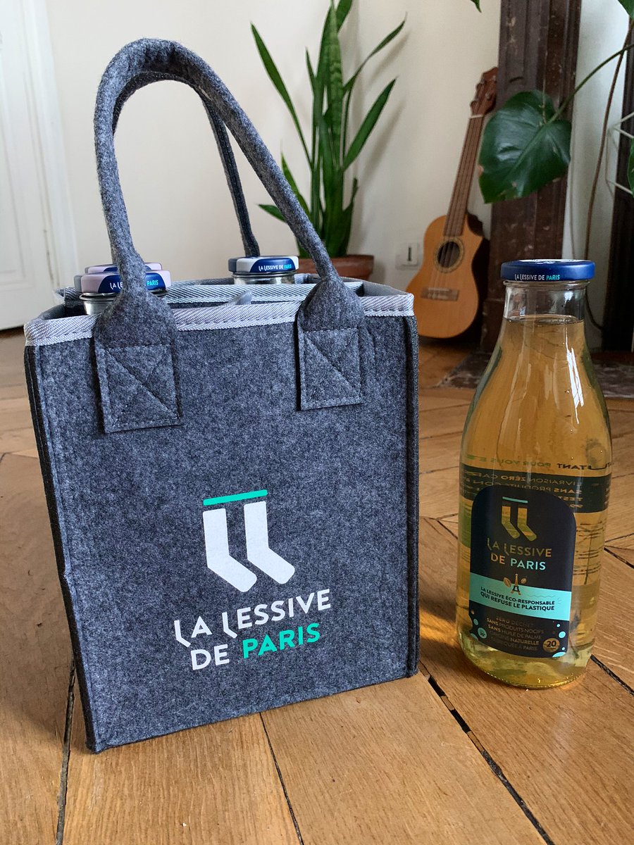 Première livraison de <a href="/lessivedeparis/">La Lessive de Paris</a> : 🚲livraison hyper efficace, 📍fabriquée à <a href="/Paris/">Paris</a>, ♻️ biodégradable et sans déchet. 
(Et ça sent bon !)