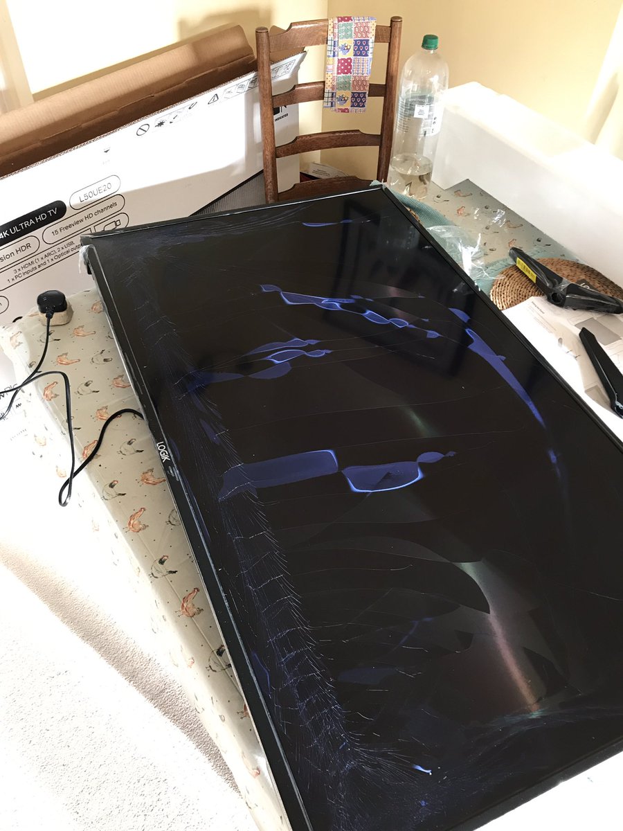 will_unchained's tweet photo. @curryspcworld was there an earthquake during delivery! Wtf https://t.co/Ms21C5HbAf