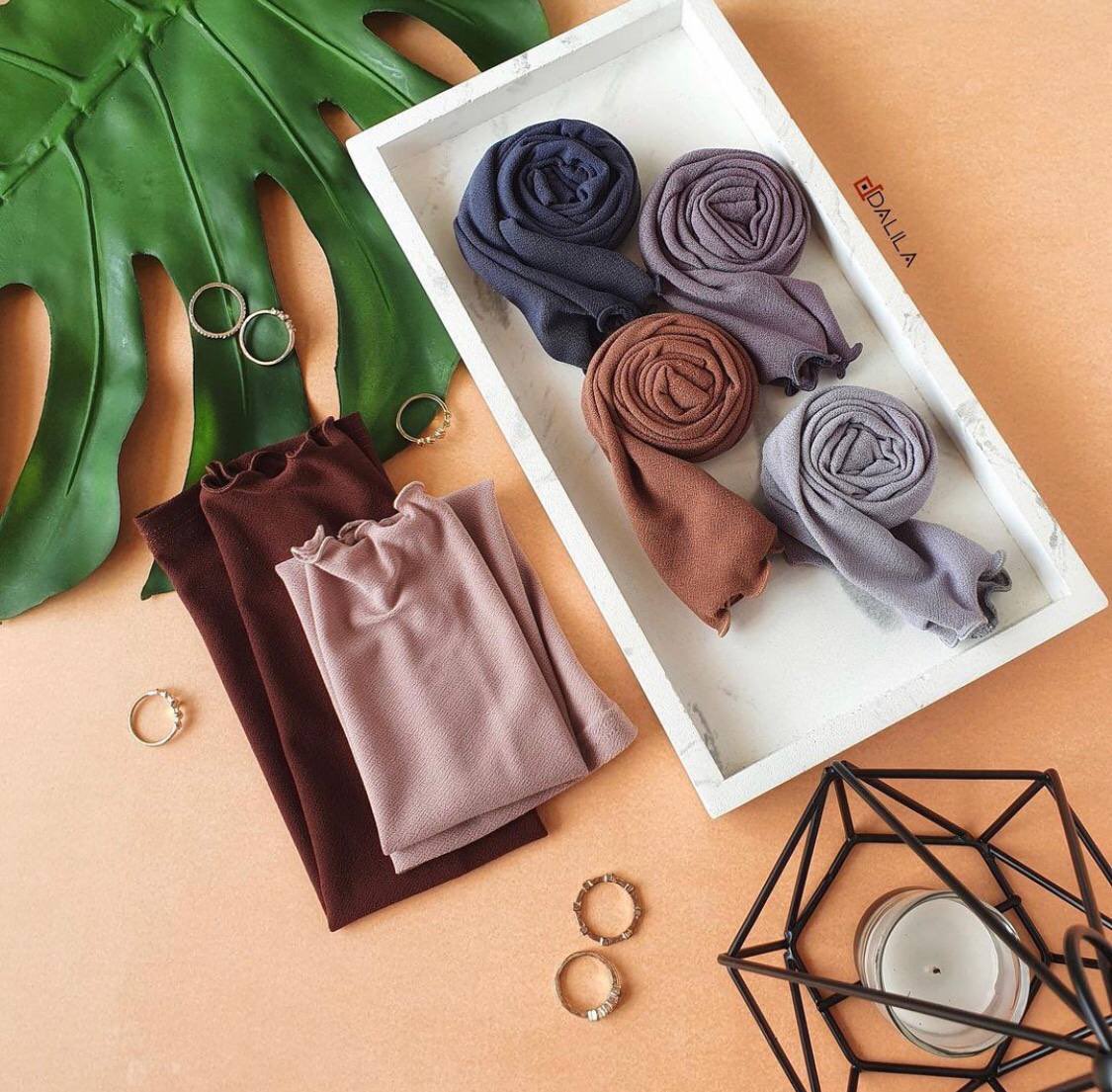 ainstorehjb's tweet photo. Orang cakap tengok benda yang cantik barulah segar sikit mata 🤩 Nak buat apa terus bersemangat . Tapi lengkap lagi hidup if grab handsock warna-warna cun ni 🤭
.
Nak order ? 🙋🏻‍♀️ . Click link di bio ⬆️ https://t.co/sI0gjUz5Dd