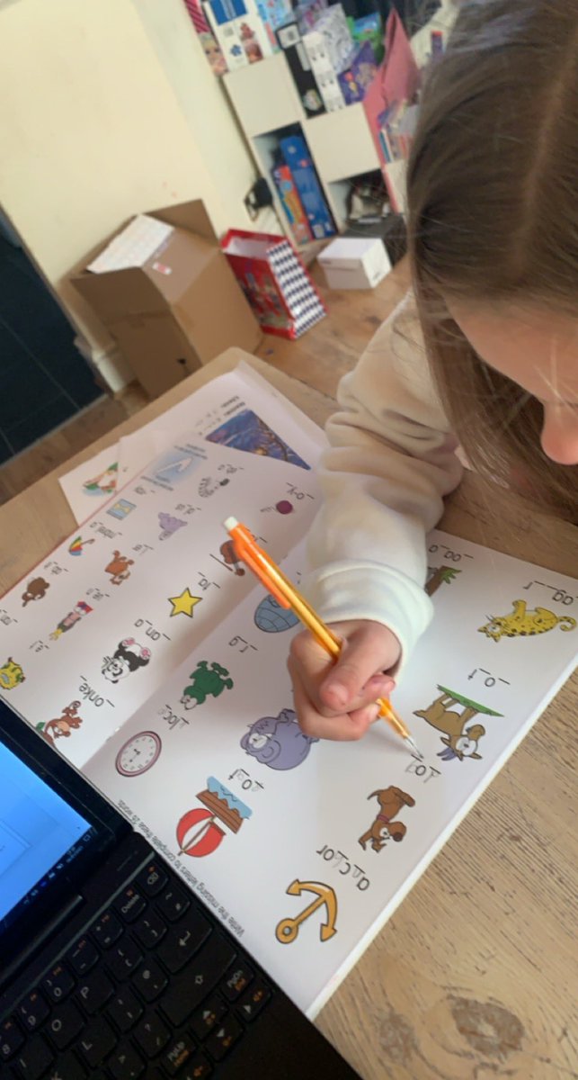 Samantha Kennedy tweet media