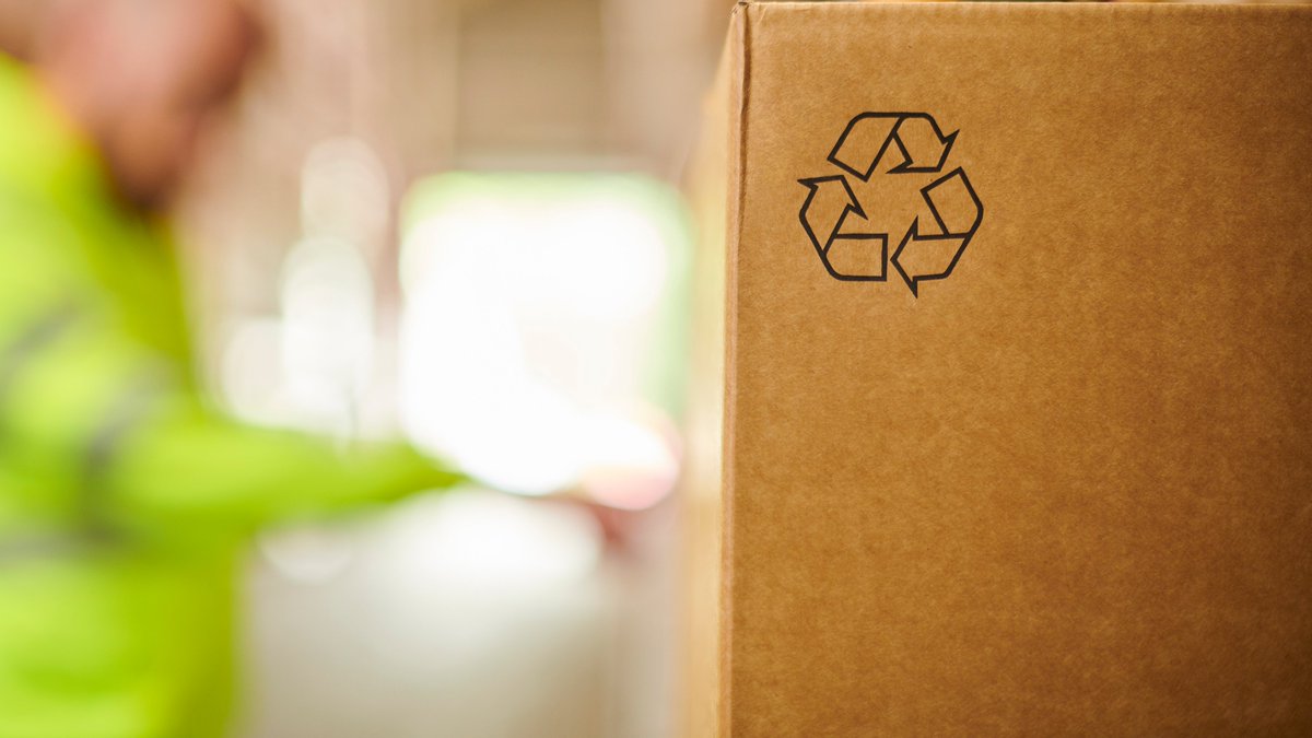 ♻️We understand the challenges that we are facing as an industry. 

🌿The global population will reach 9.5bn in 2050 and there is an increasing strain being placed on our natural resources. That's why we must work towards perfecting the #sustainability of #fibrebased packaging.