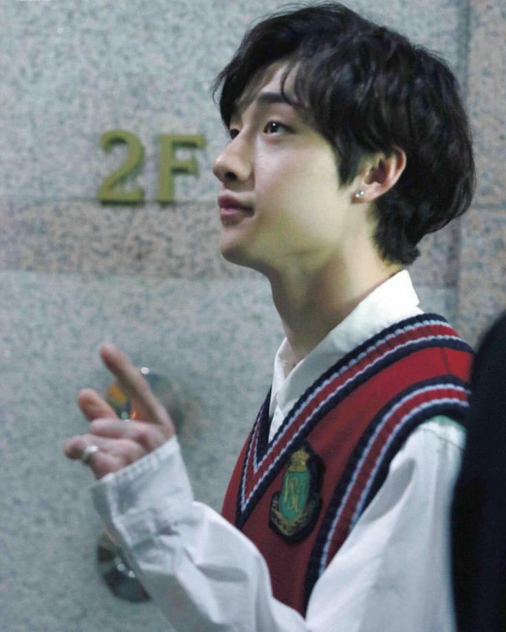 ▪︎☆  #BangChan in different colours than balck☆▪︎┊ ┊ ✫ ˚♡ ⋆｡ ❀┊ ☪︎⋆⊹ ~ a colorful thread ┊ . ˚┊•