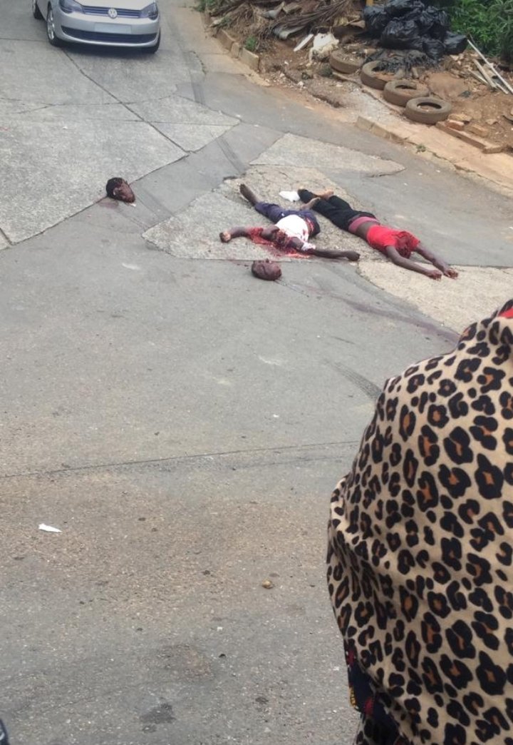 Manyuchi3's tweet image. This is Durban South Africa @Sophie_Mokoena @peterndoro @eNCA @SABCNews @dailymaverick @SowetanLIVE @SAPoliceService....