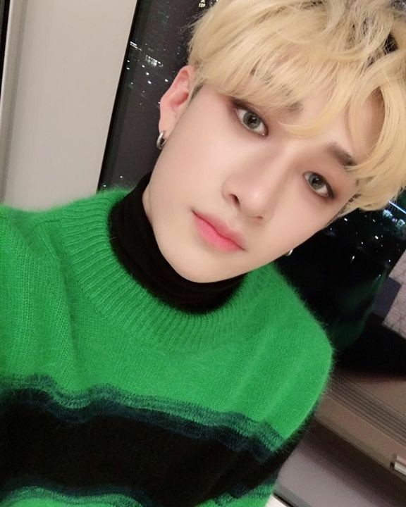 ▪︎☆  #BangChan in different colours than balck☆▪︎┊ ┊ ✫ ˚♡ ⋆｡ ❀┊ ☪︎⋆⊹ ~ a colorful thread ┊ . ˚┊•