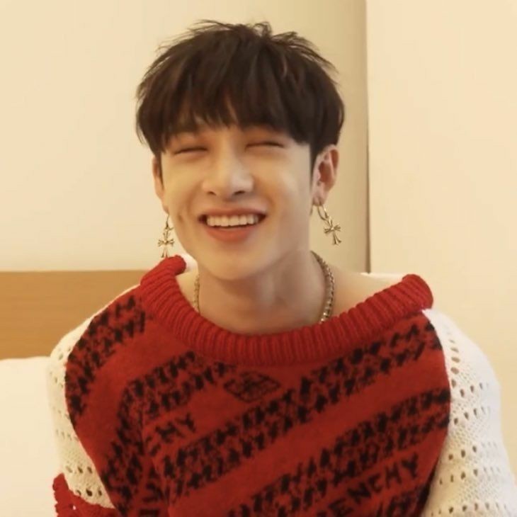 ▪︎☆  #BangChan in different colours than balck☆▪︎┊ ┊ ✫ ˚♡ ⋆｡ ❀┊ ☪︎⋆⊹ ~ a colorful thread ┊ . ˚┊•