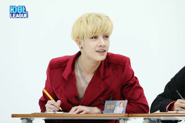 ▪︎☆  #BangChan in different colours than balck☆▪︎┊ ┊ ✫ ˚♡ ⋆｡ ❀┊ ☪︎⋆⊹ ~ a colorful thread ┊ . ˚┊•