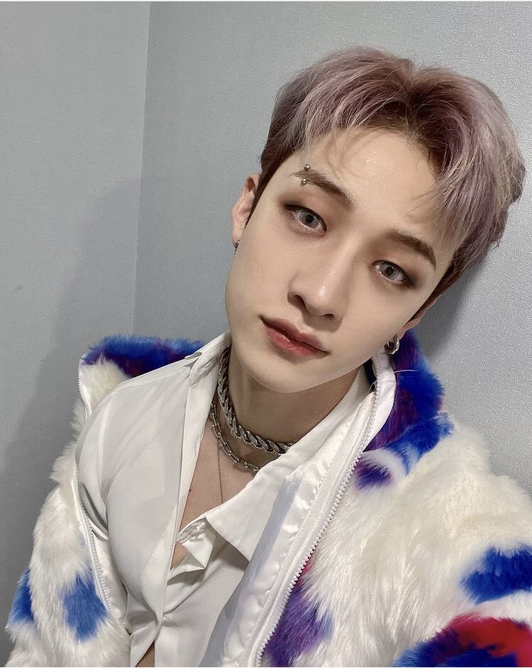 ▪︎☆  #BangChan in different colours than balck☆▪︎┊ ┊ ✫ ˚♡ ⋆｡ ❀┊ ☪︎⋆⊹ ~ a colorful thread ┊ . ˚┊•