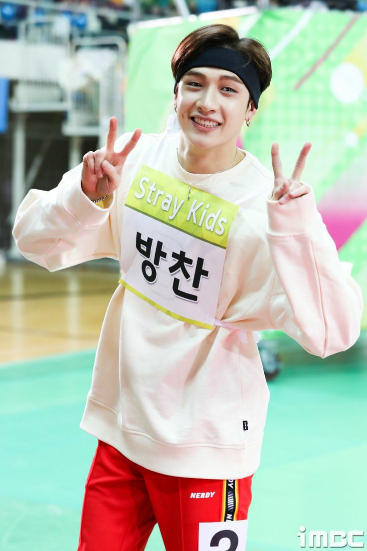 ▪︎☆  #BangChan in different colours than balck☆▪︎┊ ┊ ✫ ˚♡ ⋆｡ ❀┊ ☪︎⋆⊹ ~ a colorful thread ┊ . ˚┊•