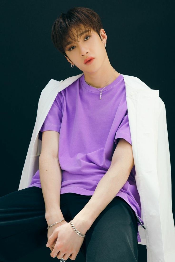 ▪︎☆  #BangChan in different colours than balck☆▪︎┊ ┊ ✫ ˚♡ ⋆｡ ❀┊ ☪︎⋆⊹ ~ a colorful thread ┊ . ˚┊•