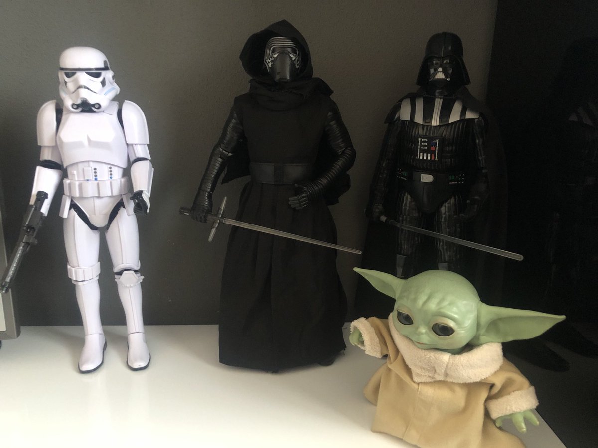 Barberokukero's tweet photo. Grogu tiene trabajo aqui #Grogu #strarwars https://t.co/c0YuirYpO8
