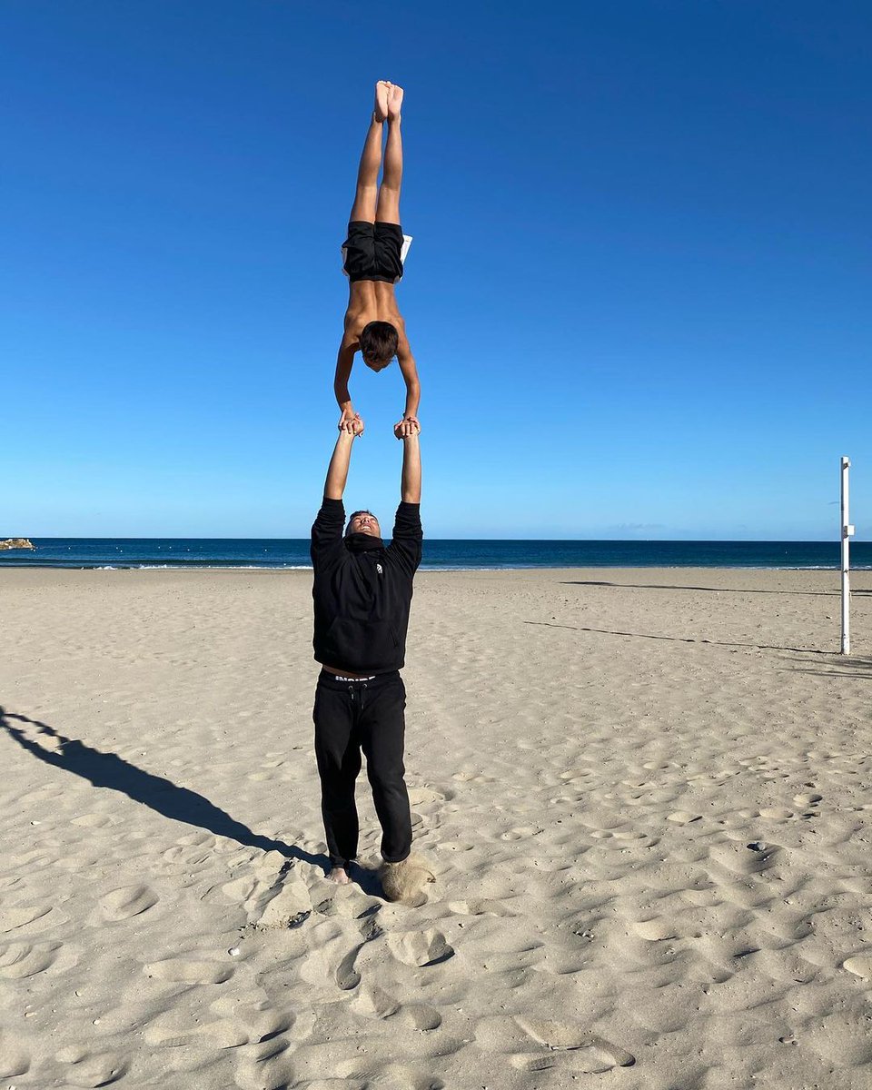 jaspermcIlvenna's tweet photo. "I just love taking pictures and getting the perfect shot"
— Jasper's Mom

Follow @JasperMcIlvenna and younger brother Sebastian @SebMcIlvenna
FULL GALLERY: https://t.co/q84woDOn04
FB: https://t.co/DZnbUZ2r0C
#doublefrontflip #twist #fitboy #athlete #gymboy #gymnastics #gymnast https://t.co/BNTpX8m6Tz