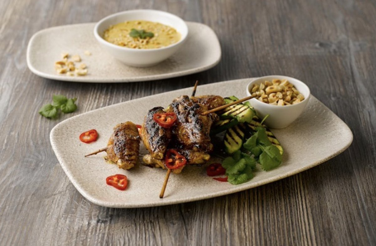 WalkingMatters's tweet photo. We love to see @churchill1795's Raku collection spicing up different settings! ๐
#TabletopMatters
#brandswerep #brandswelove #newgenreps #churchillchina #raku #tablesetting #cheflife https://t.co/uUXn5DNmEY