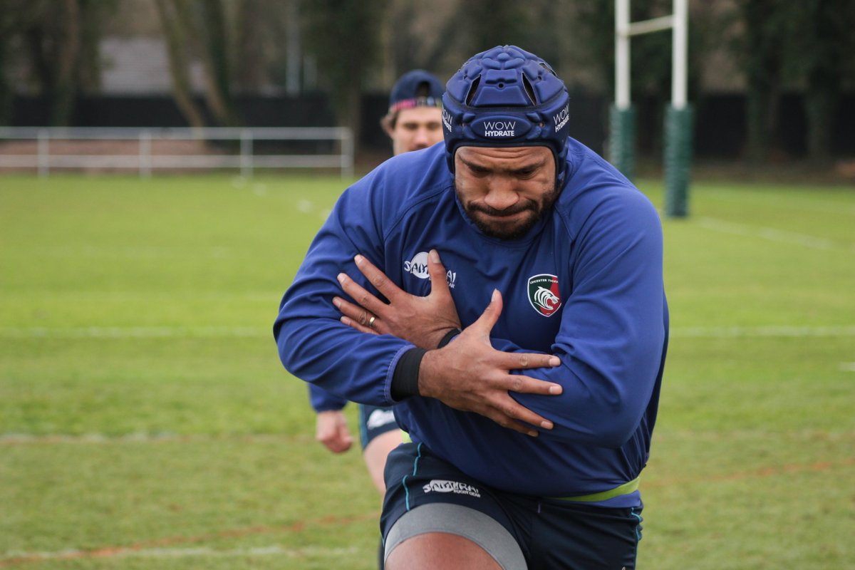 LeicesterTigers's tweet photo. ⚠️ 𝘞𝘈𝘙𝘕𝘐𝘕𝘎 ⚠️ 

Objects in the image are closer than they appear.

The cameraman was not injured in the capturing of this photograph. https://t.co/uOIFoOSa6c
